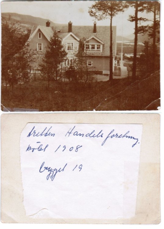 2553.jpg