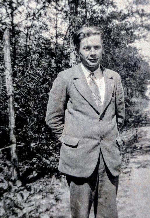 Unknown Man - Maybe a Hauge.jpg